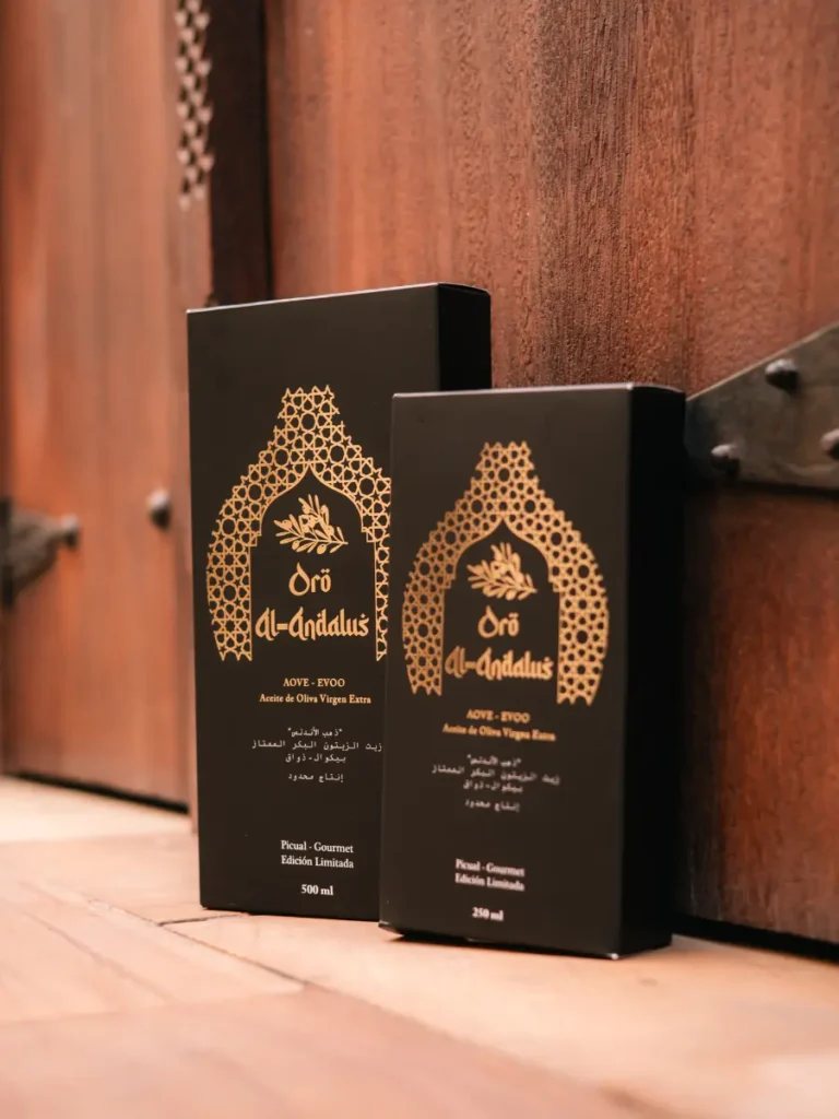 Luxury Spanish extra virgin olive oil gift box in Dubai UAE